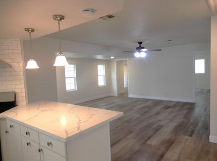 1 Calle Margarita, Elk Grove, CA 95624 Photo