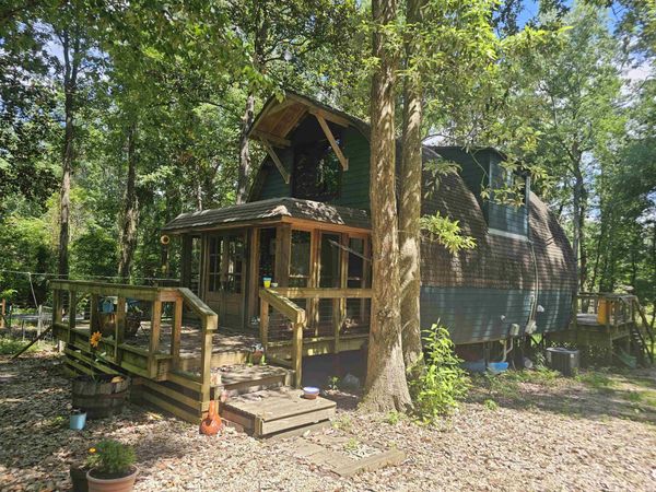 521 CONRAD HILLS Road , Havana, FL 32333