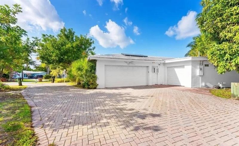 1318 SE 12th Terrace , Other Florida, FL 33441 Photo