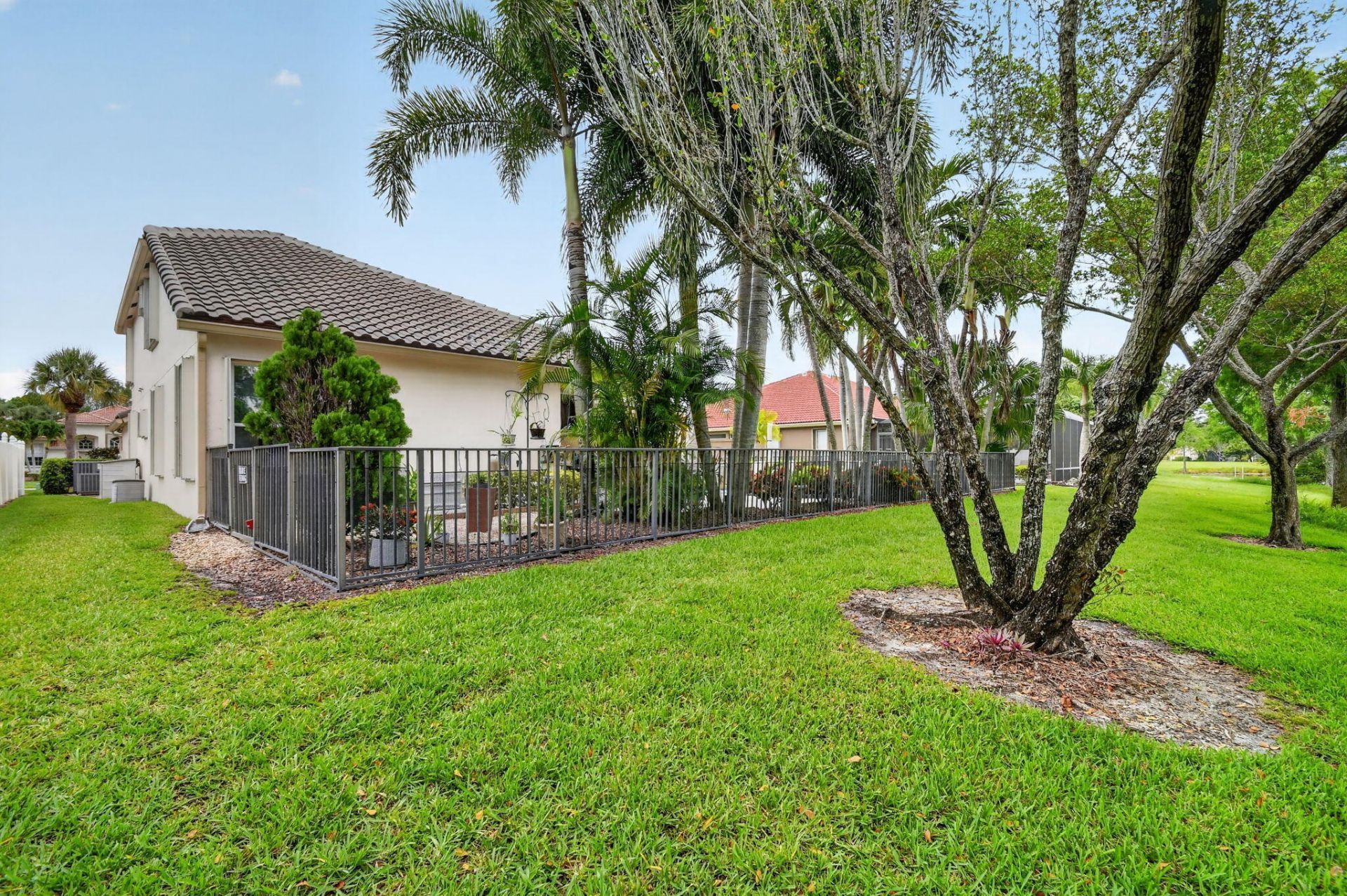 7039 Brunswick Circle, Boynton Beach, FL 33472 Photo