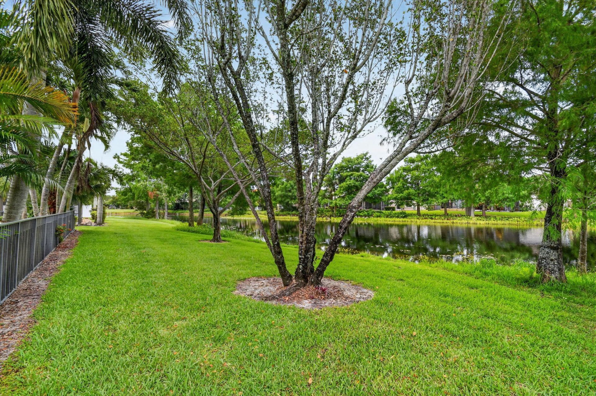 7039 Brunswick Circle, Boynton Beach, FL 33472 Photo