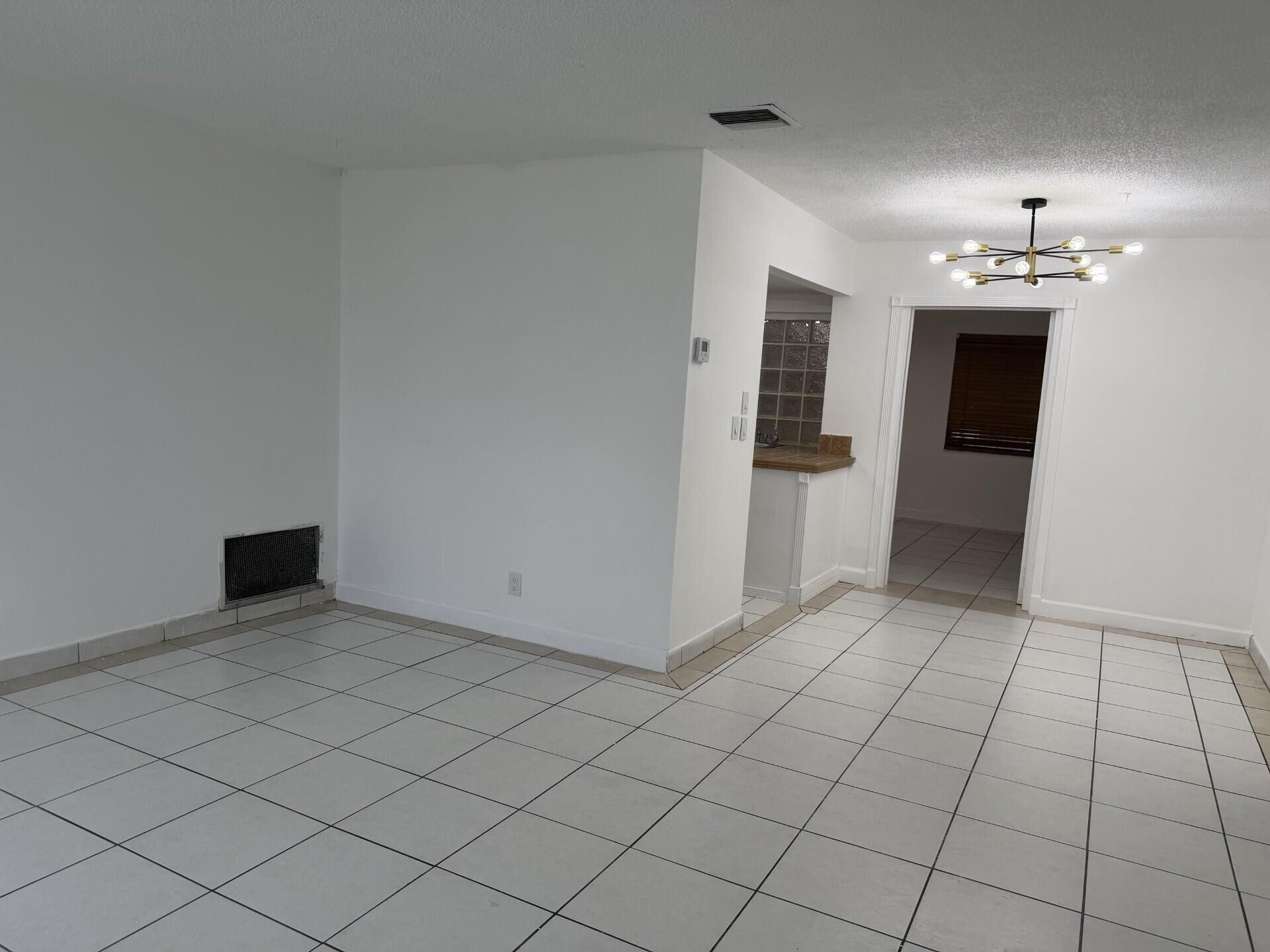7315 NW 57th Place, Tamarac, FL 33321 Photo