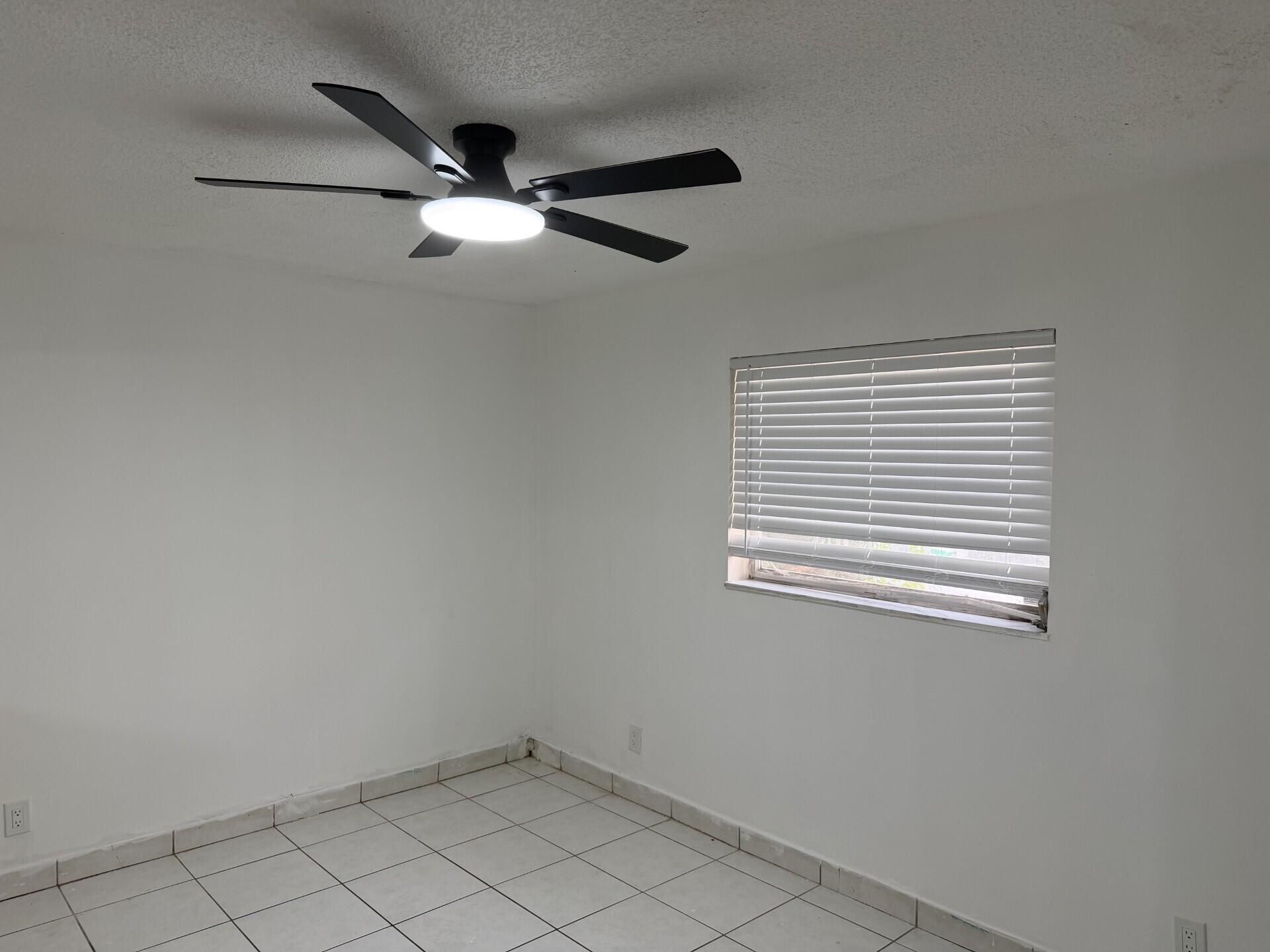 7315 NW 57th Place, Tamarac, FL 33321 Photo