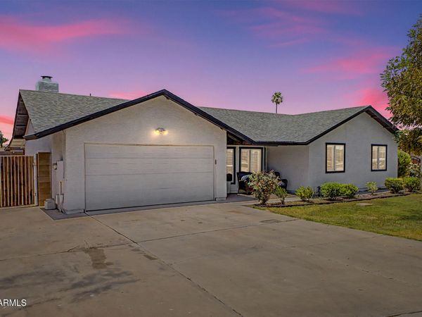1732 N SILVERTON Circle, Mesa, AZ 85203