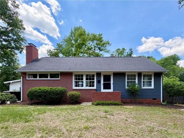 2703 Rockwood Road , Greensboro, NC 27408