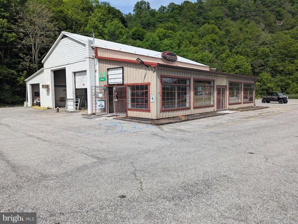 14367 LINCOLN HIGHWAY , EVERETT, PA 15537