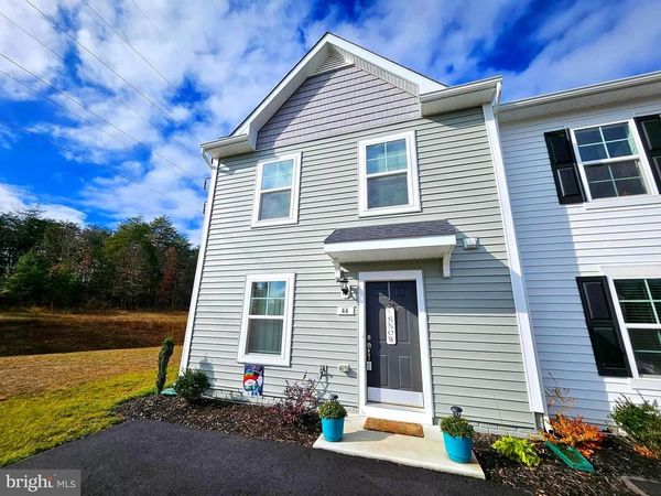 44 SCRUB PINE COURT, BUNKER HILL, WV 25413