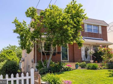 136 W 2ND AVENUE, CONSHOHOCKEN, PA 19428