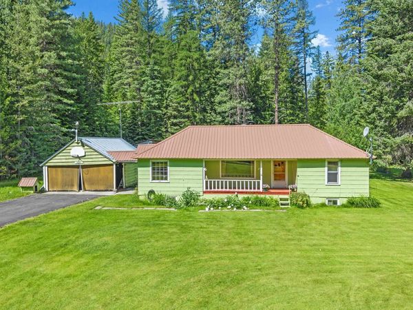 13381 Sullivan Lake Rd, Metaline Falls, WA 99153
