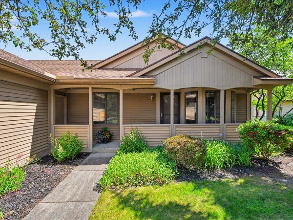 2271 Bridle Creek Street SE, Kentwood, MI 49508