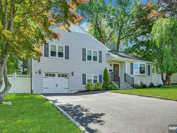 149 Linden Avenue, EMERSON, NJ 07630