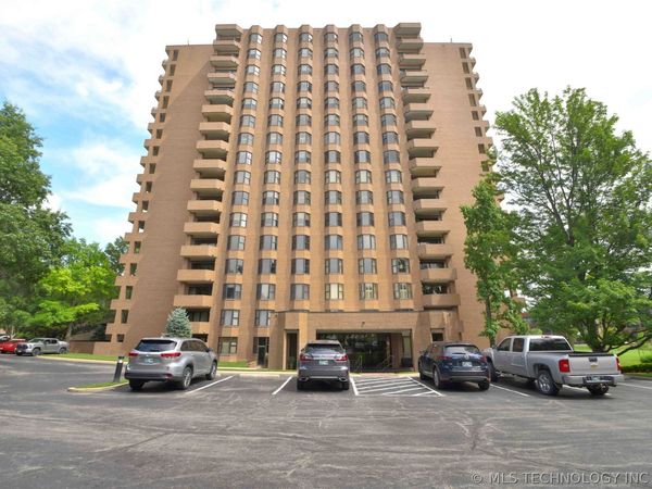 2121 S Yorktown Avenue , Unit 602, Tulsa, OK 74114