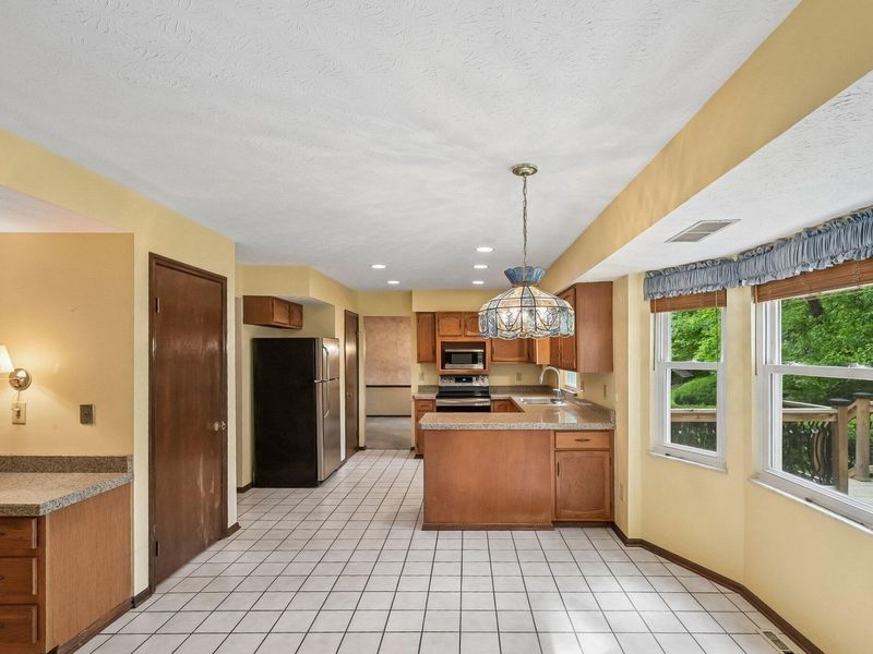 10179 Alliston Drive, Pickerington, OH 43147 Photo 15
