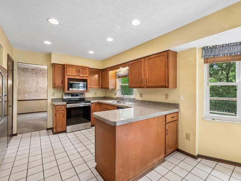 10179 Alliston Drive, Pickerington, OH 43147 Photo 17