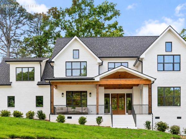 1825 Sawyer Farms Lane, Signal Mountain, TN 37377