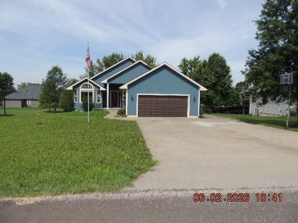 606 Ash Street, Lathrop, MO 64465