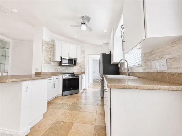 28869 Vermillion LN, BONITA SPRINGS, FL 34135