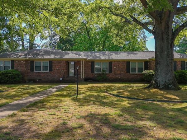 2301 Fleetwood Drive SE, Decatur, AL 35601