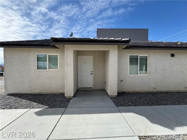 640 E Alabama Street, Unit 1, Pahrump, NV 89048