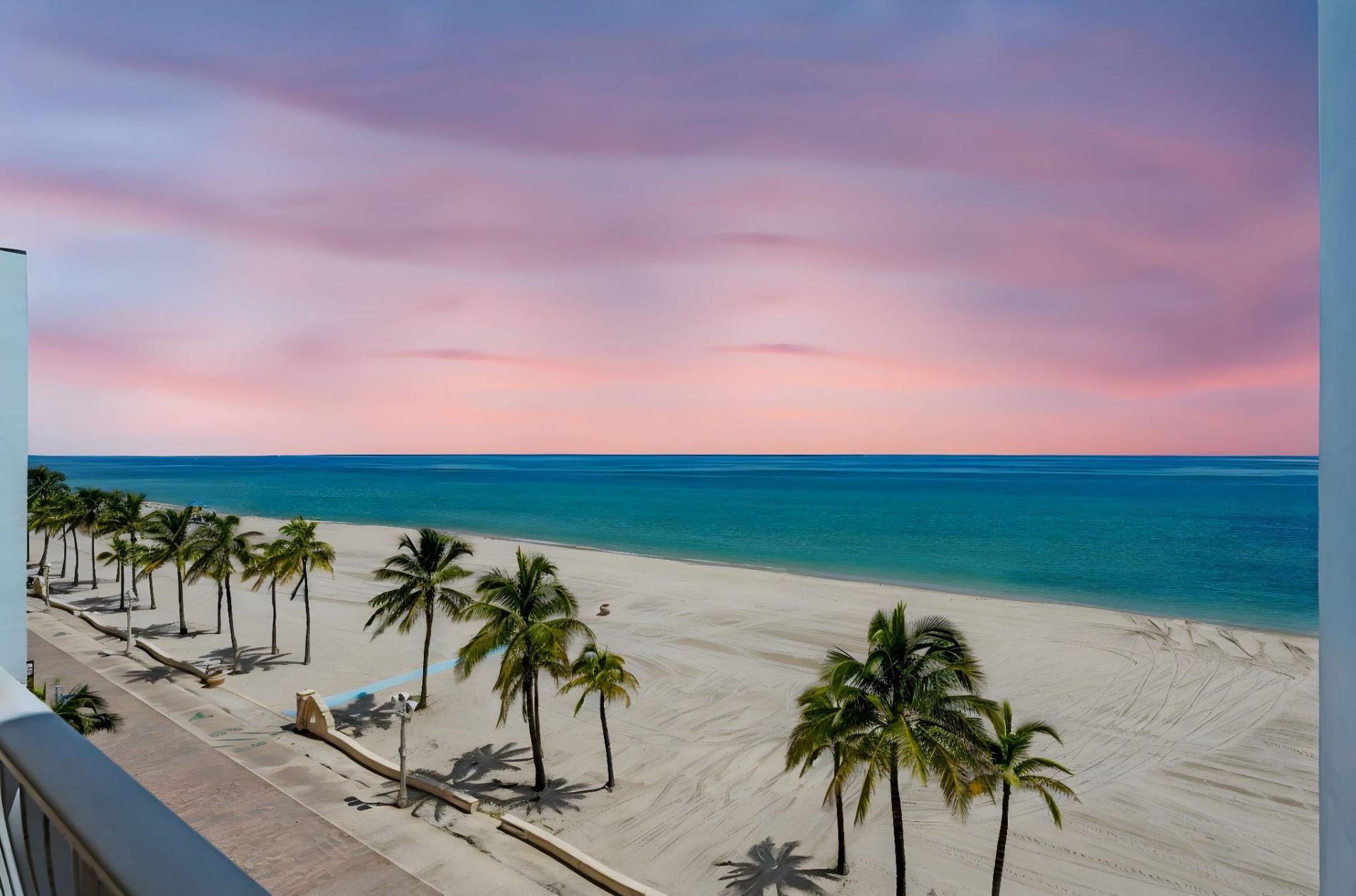 300 Oregon Street, Unit 501, Hollywood, FL 33019 Photo