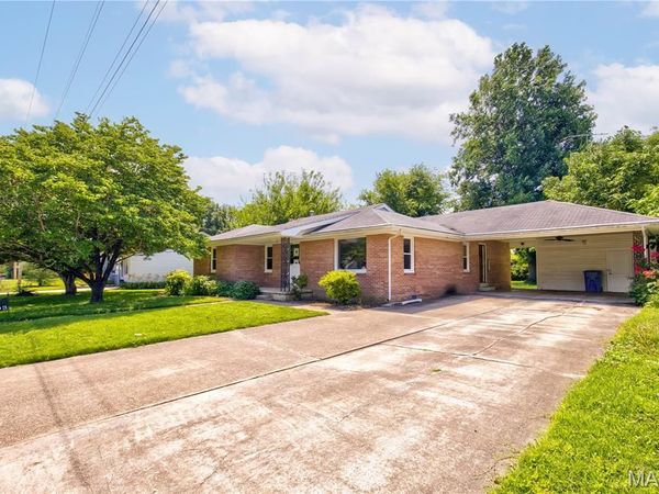 803 State St , Charleston, MO 63834