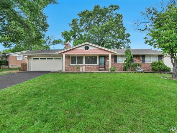 157 Romine Circle , Ballwin, MO 63011