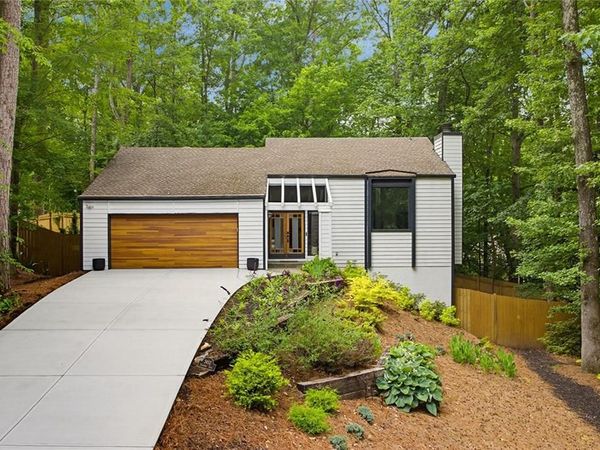 3452 Shawnee Trail SE, Smyrna, GA 30080