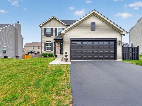 1902 Wildspring Parkway , Joliet, IL 60431