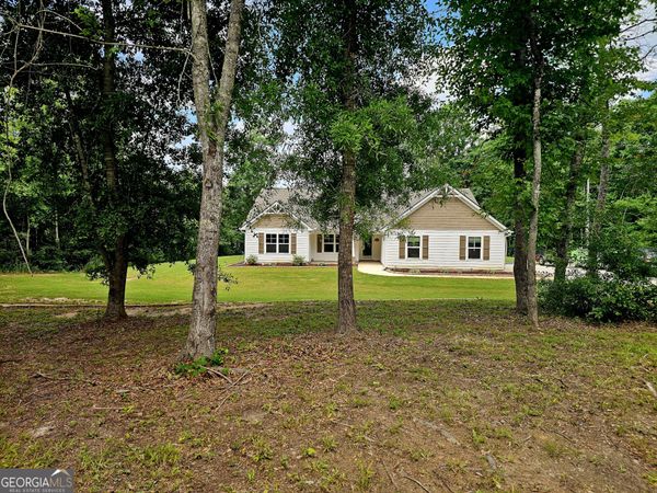 42 J D Walton Road, Newnan, GA 30263