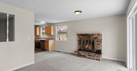 640 Nancy Circle, Reno, NV 89503 Photo