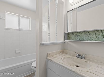 640 Nancy Circle, Reno, NV 89503 Photo
