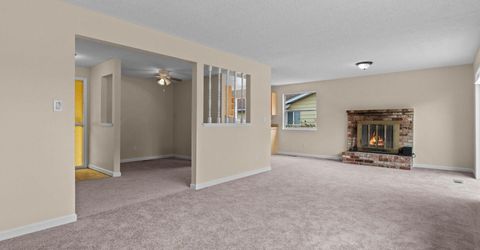 640 Nancy Circle, Reno, NV 89503 Photo