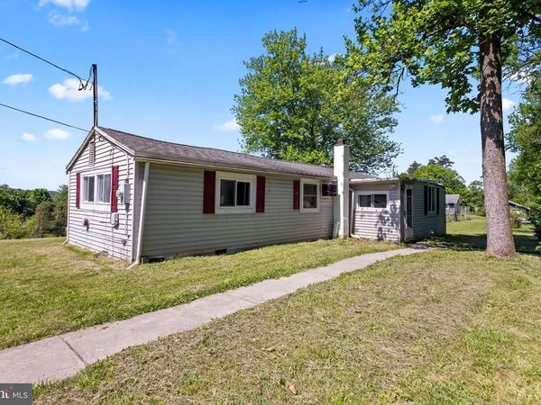 30 PERRY STREET, BIRDSBORO, PA 19508