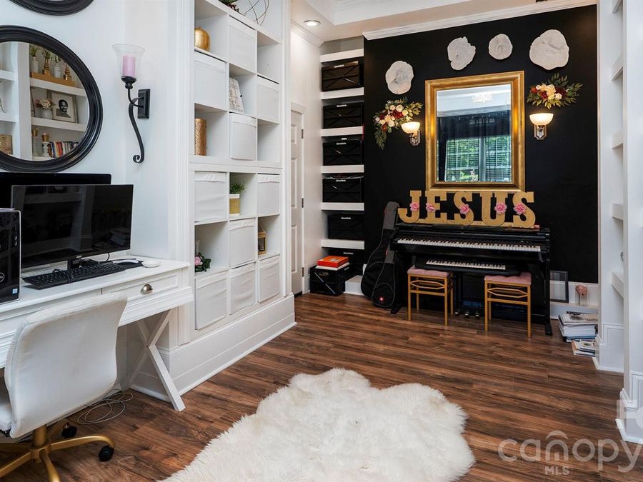 Property Image 39