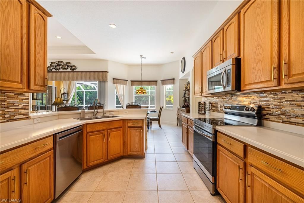 9836 Los Altos Ct , Fort Myers, FL 33919 Photo