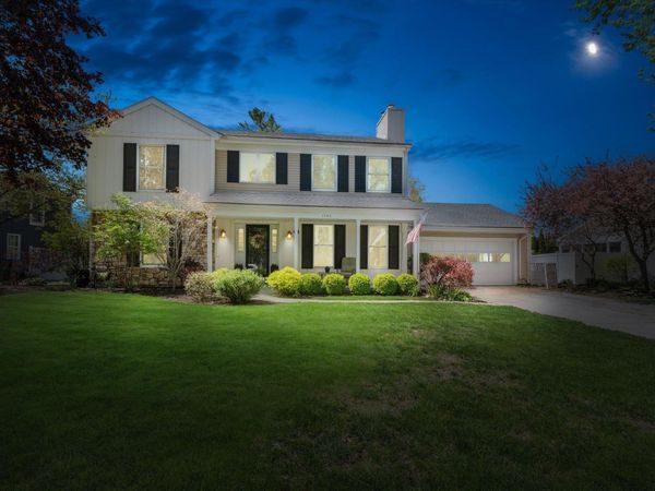 1743 Crabtree Lane, Elkhart, IN 46514