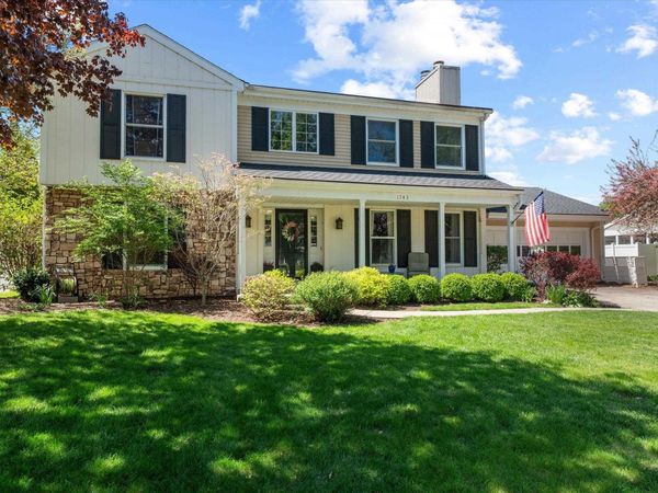 1743 Crabtree Lane, Elkhart, IN 46514