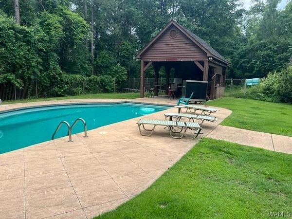 6320 Covington Lane, Tuscaloosa, AL 35405