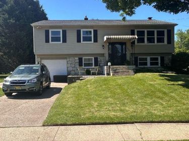 500 WOODLANE COURT, CINNAMINSON, NJ 08077