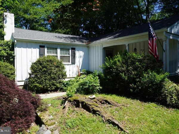 240 EDISON FURLONG ROAD, DOYLESTOWN, PA 18901