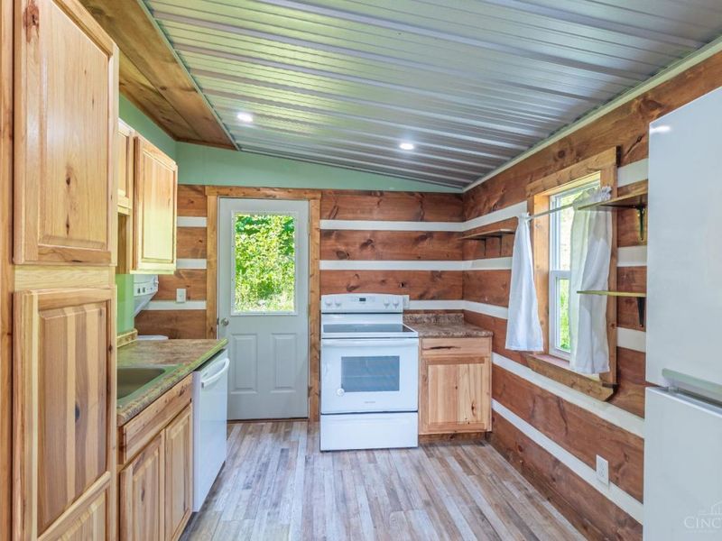 20231 St Rt 41, Peebles, OH 45660 Photo 16