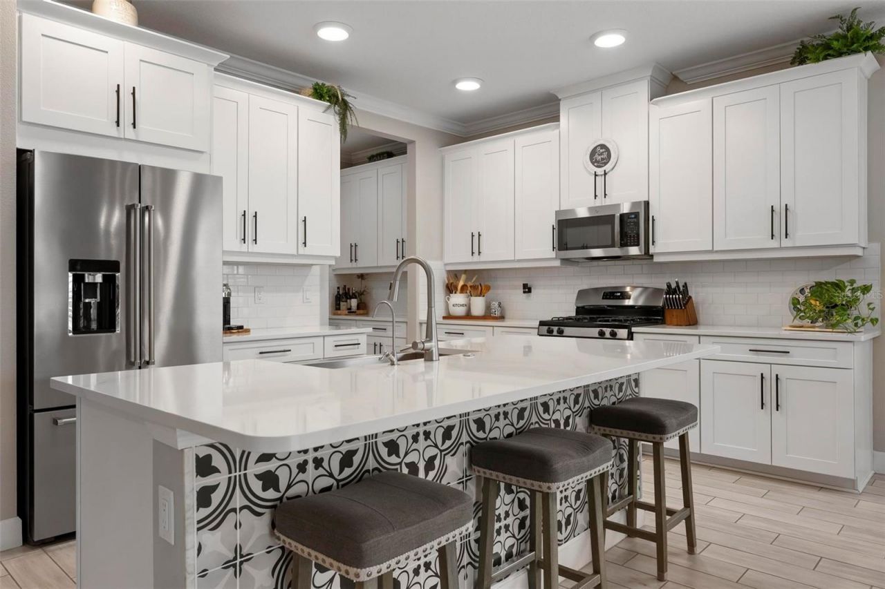 6420 Grandview Hill Court, Bradenton, FL 34203 Photo