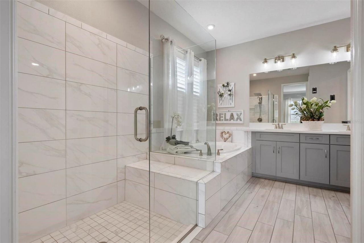 6420 Grandview Hill Court, Bradenton, FL 34203 Photo
