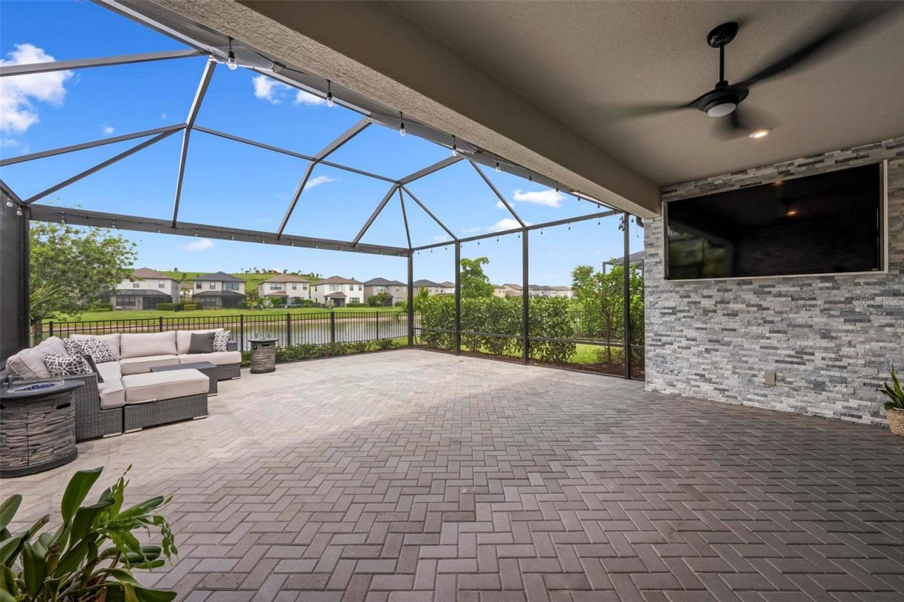 6420 Grandview Hill Court, Bradenton, FL 34203 Photo