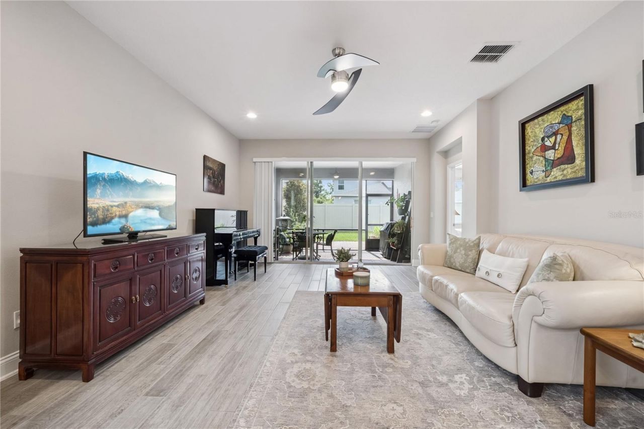 1143 Hull Island Drive, Oakland, FL 34787 Photo