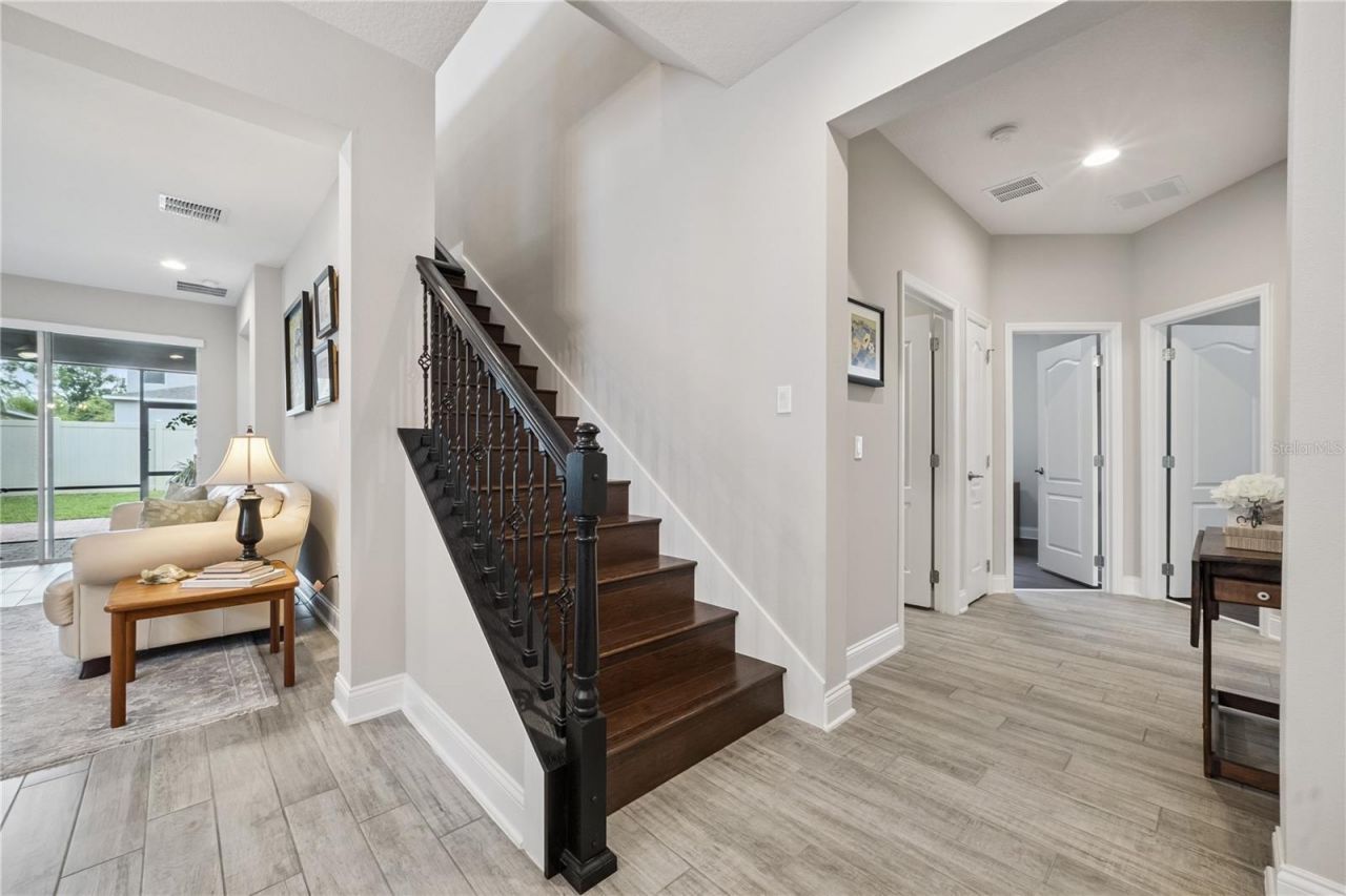 1143 Hull Island Drive, Oakland, FL 34787 Photo
