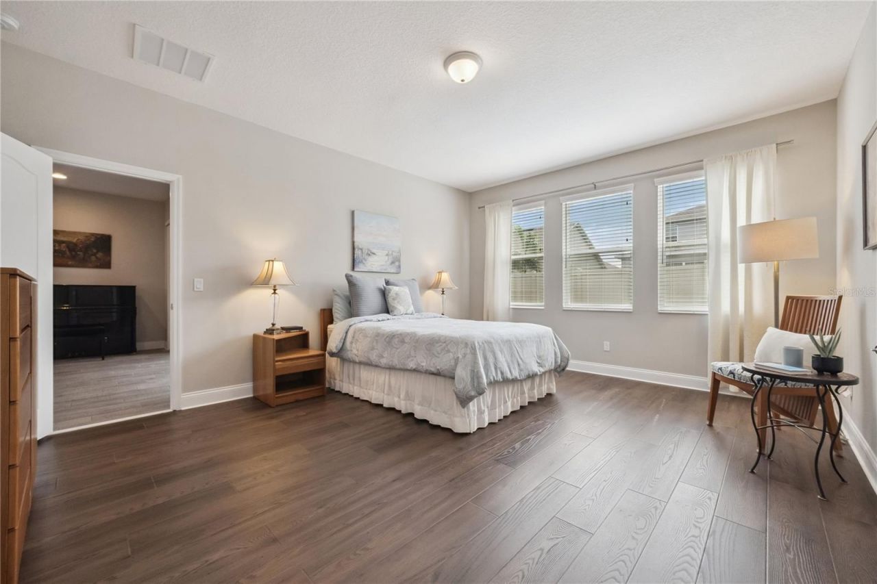 1143 Hull Island Drive, Oakland, FL 34787 Photo