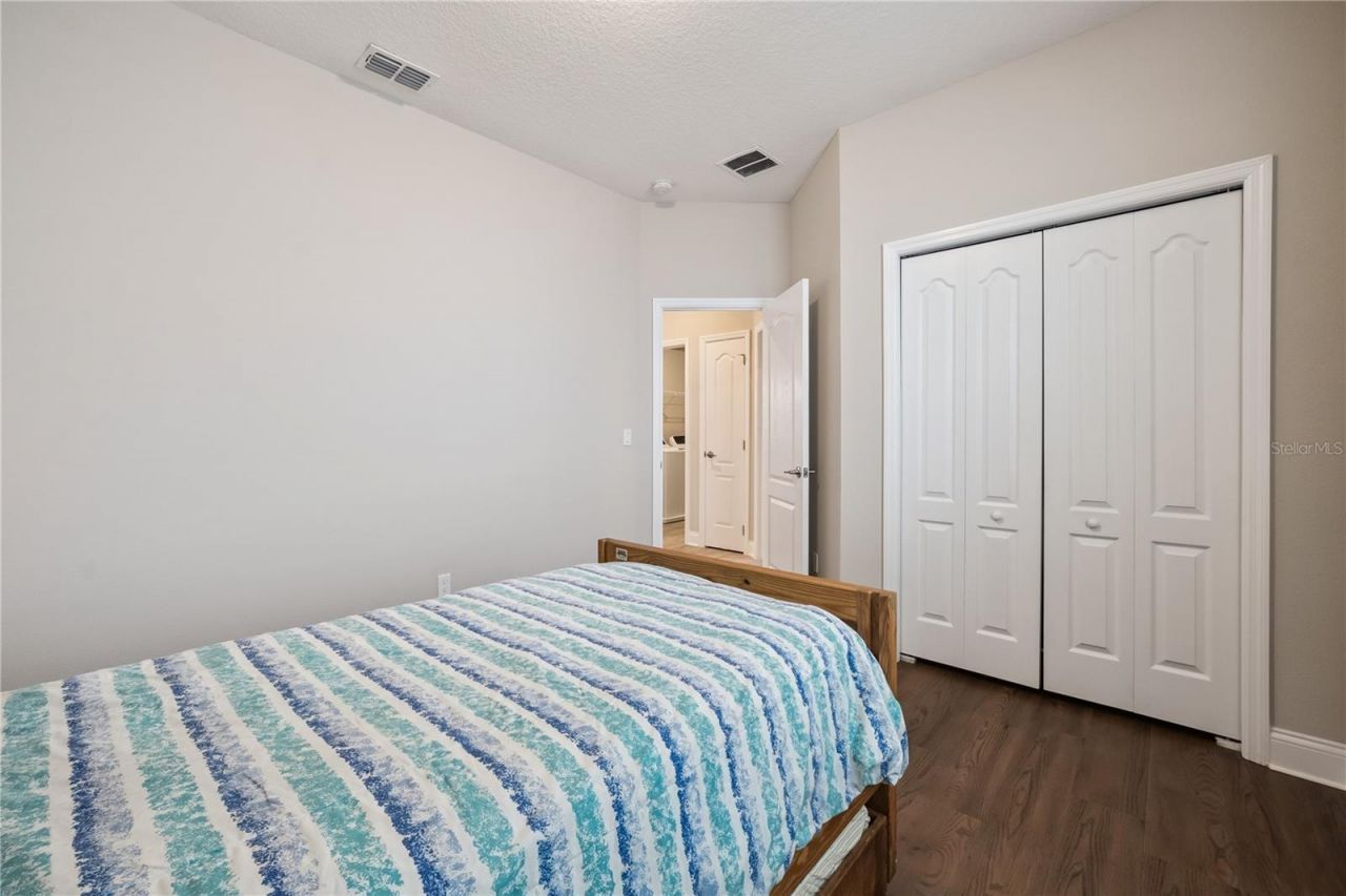 1143 Hull Island Drive, Oakland, FL 34787 Photo