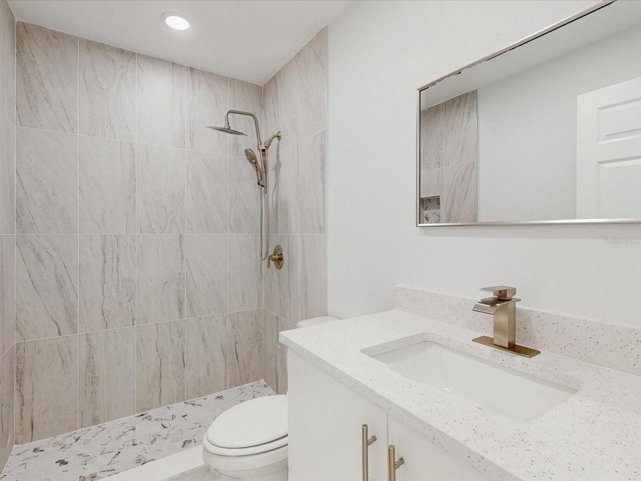 2401 Bel Air Circle, Kissimmee, FL 34743 Photo