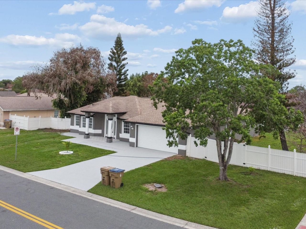 2401 Bel Air Circle, Kissimmee, FL 34743 Photo